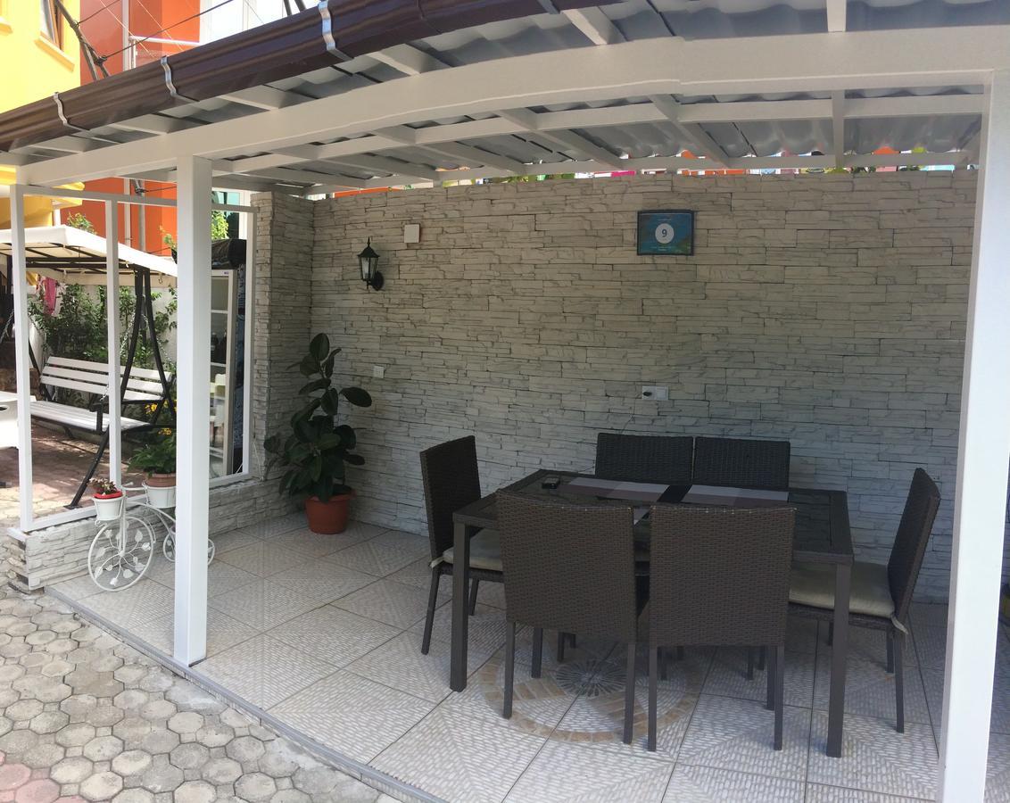 Deluxe Guest House Kvariati Kültér fotó