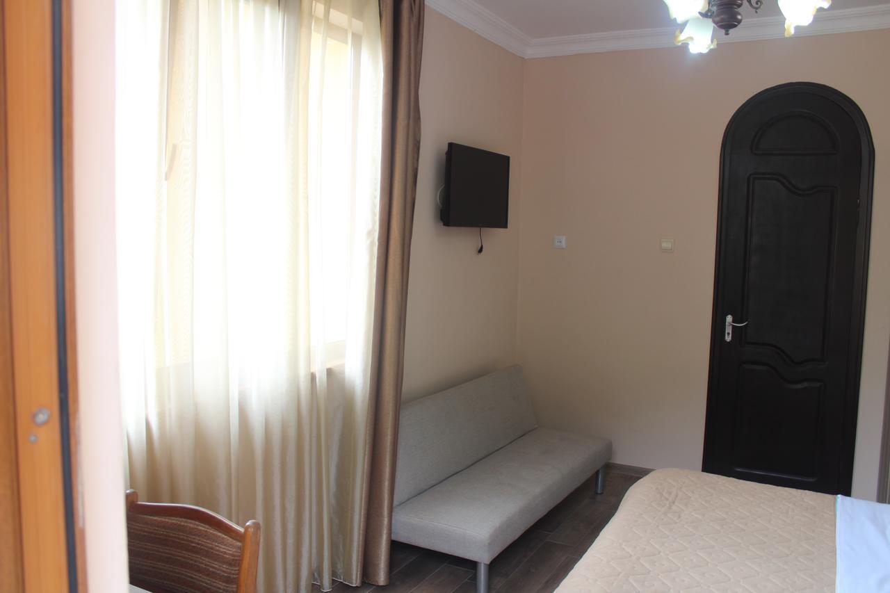 Deluxe Guest House Kvariati Kültér fotó